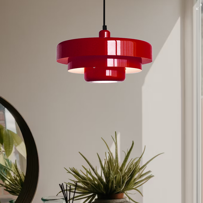 Verlora – Sculpted Metal Pendant Light