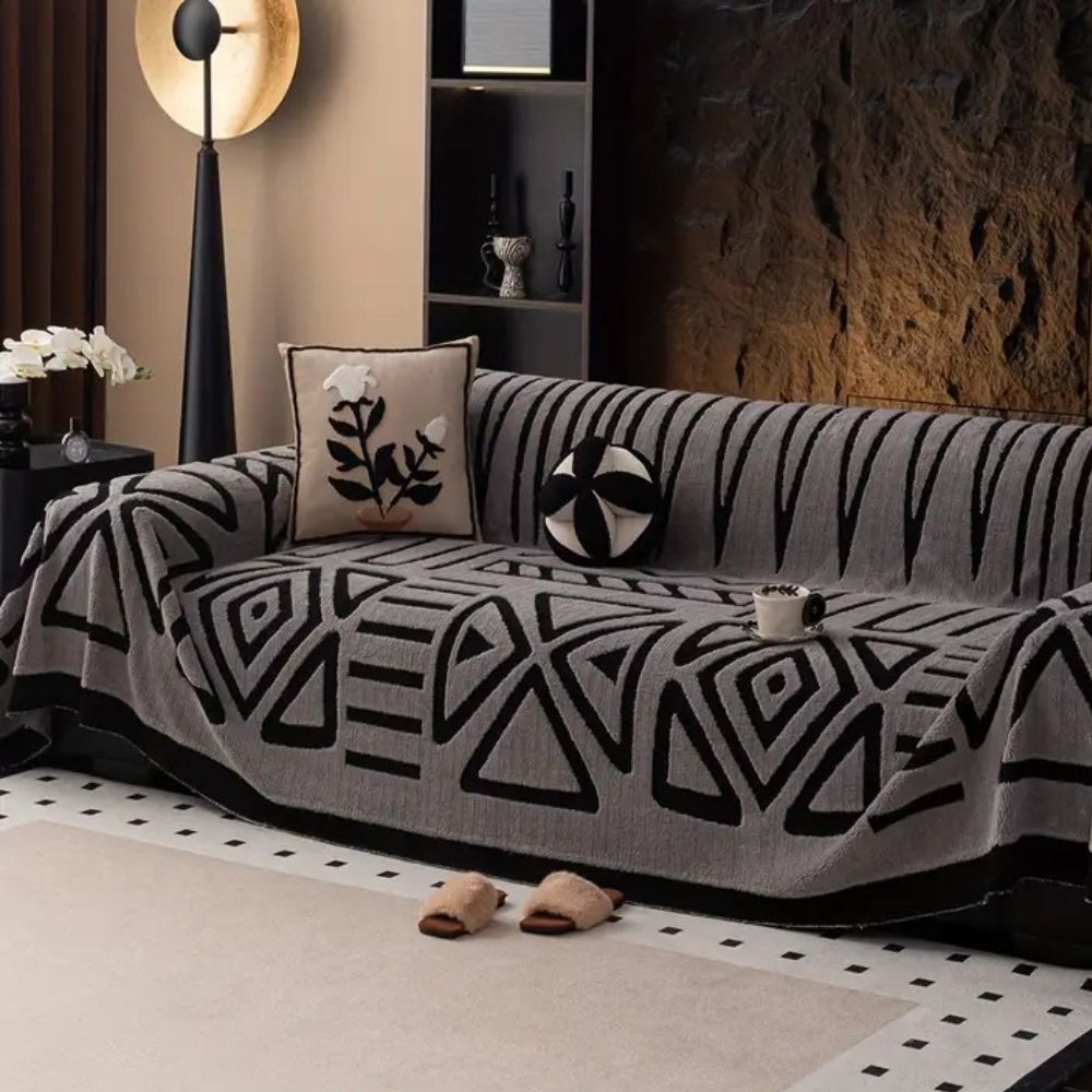 MazeLuxe Cover - Couch Cover - Modern Jacquard - Plush Non-Slip Protection