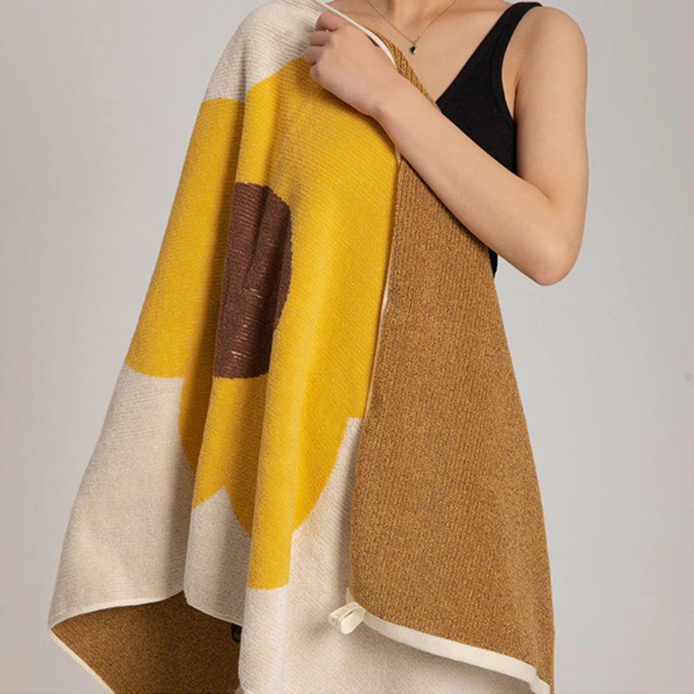Celia Bath Towel - Cotton, Vibrant Sunflower Print 2
