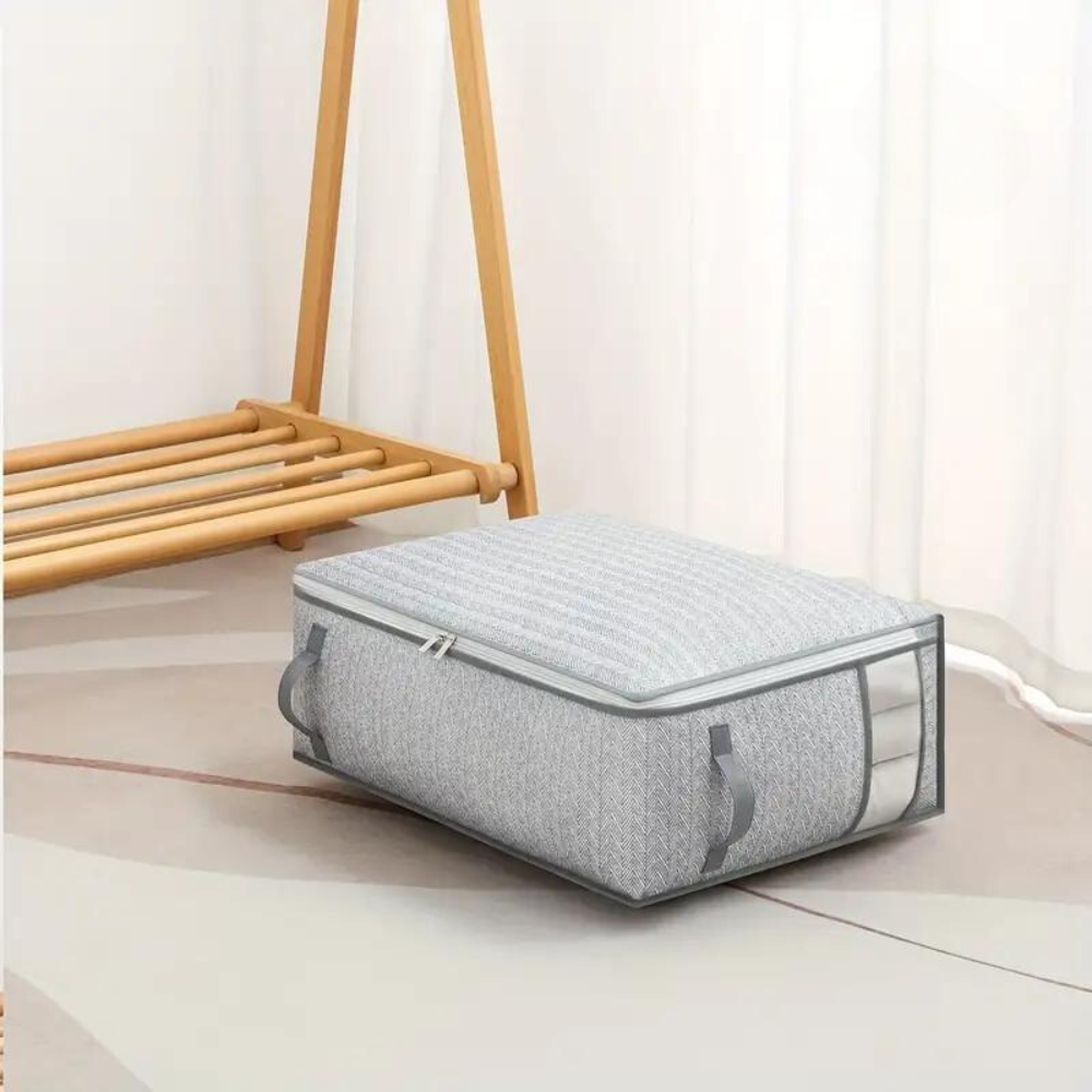 Cozy Quilt Storage Bag - Durable Fabric, Space-Saving Design 4
