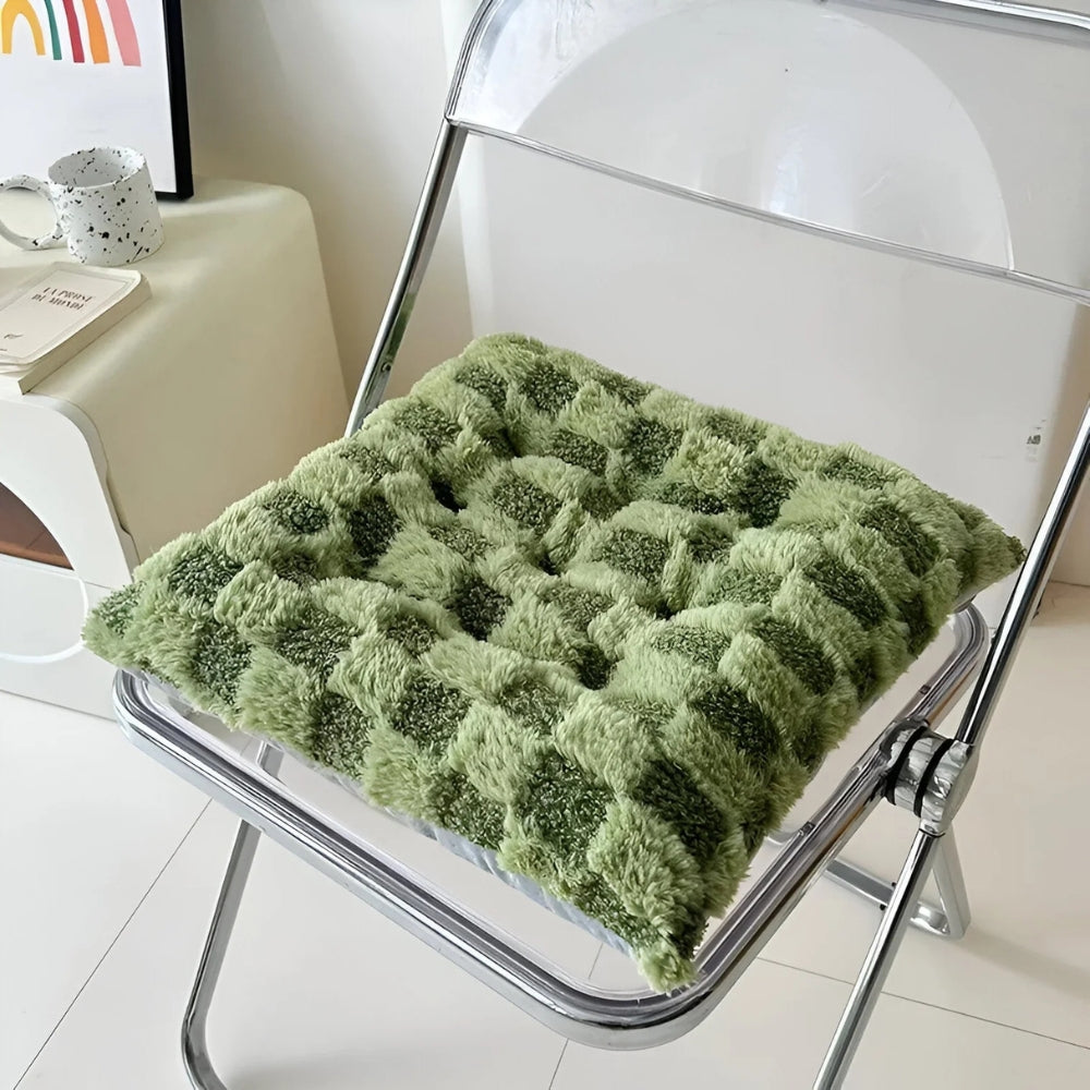 Fiora Cushion - Plush Fur, Checkered Design 5