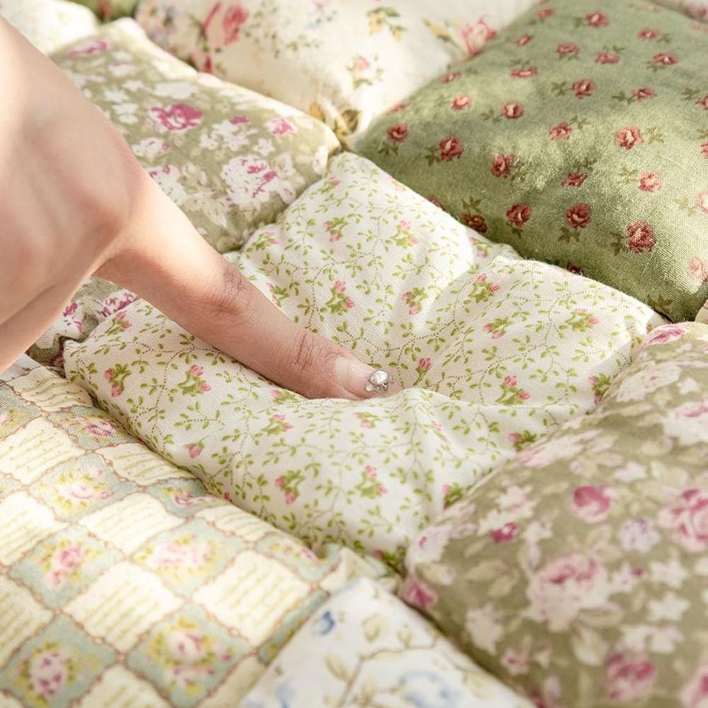 Flora Sofa Cover - Microfiber Blend, Cozy Floral Design 3