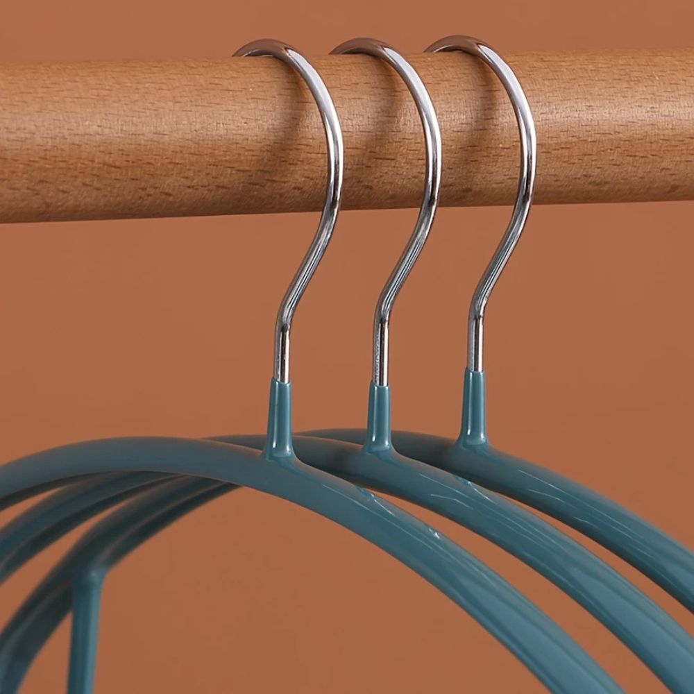 Gleam Coat Hangers - Plastic, Soft-Touch Ergonomic Design 2