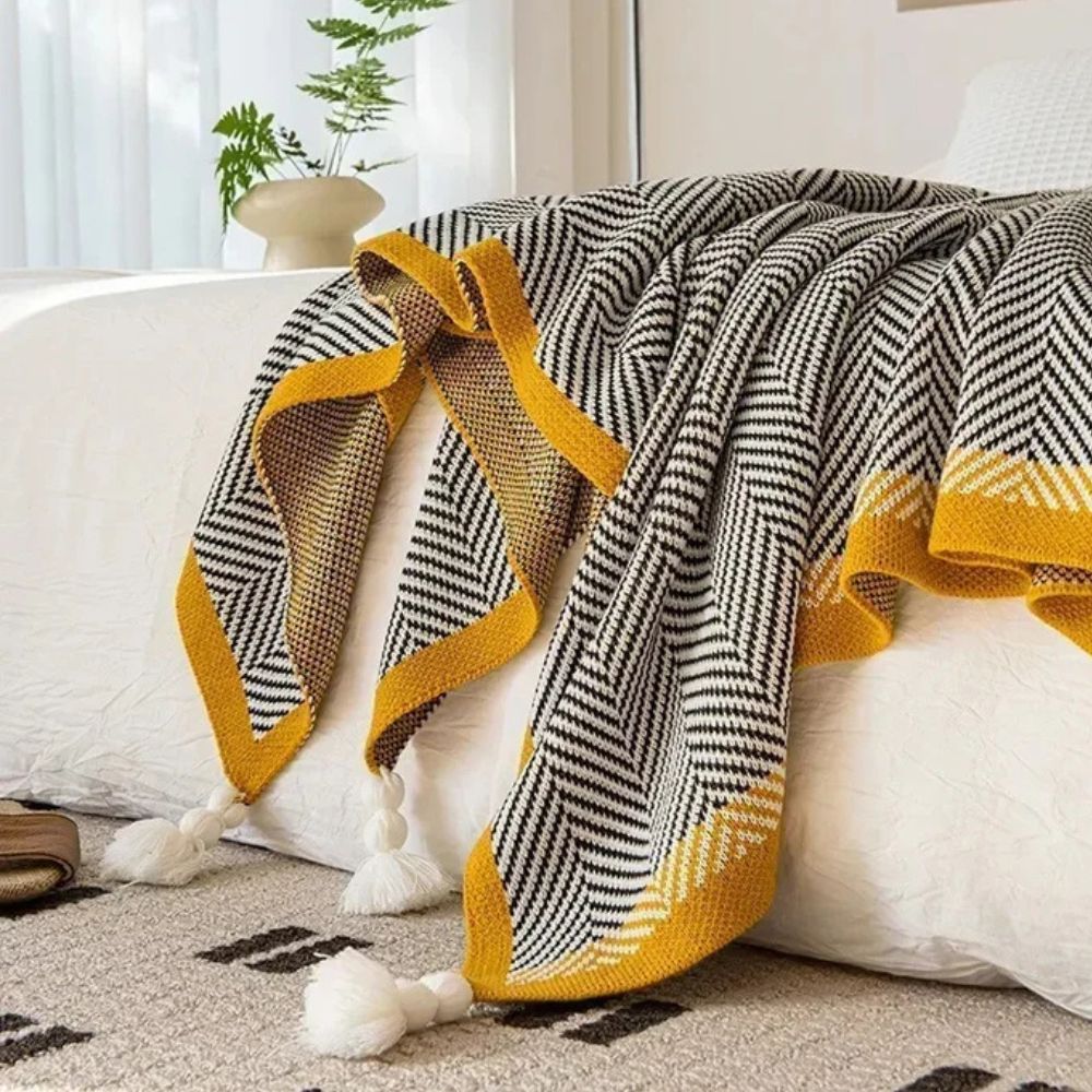 Glenwood Chevron Blanket - Ultra-Soft Acrylic, Lightweight Design 3