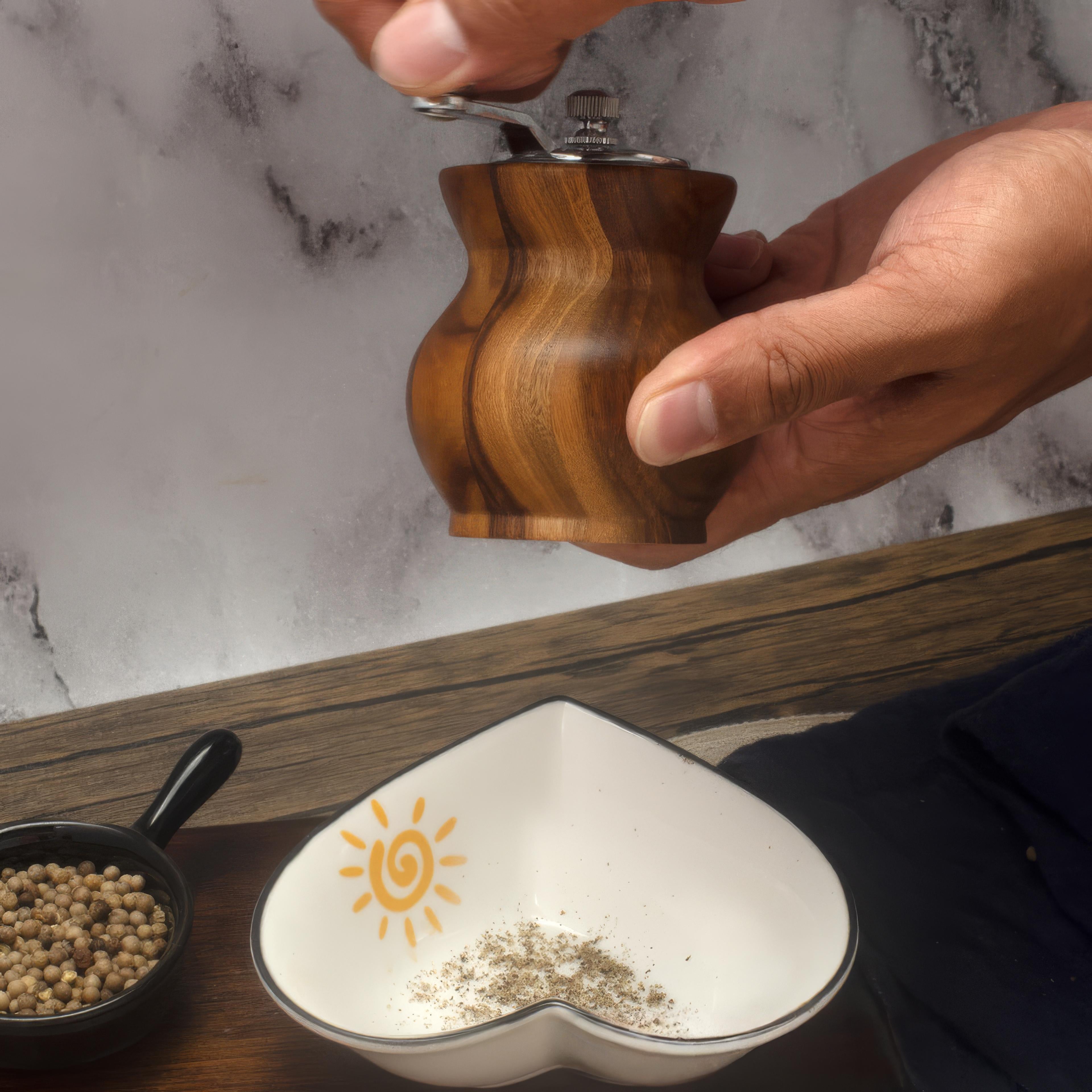 Liora Salt and Pepper Grinders Set - Wooden, Nordic Design, Set of 3 7