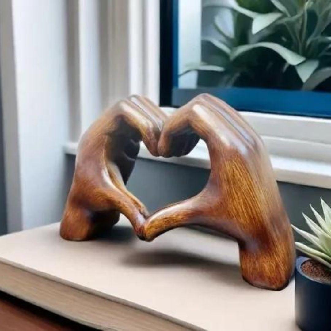 Lovelia Wall Art - Hand-Carved Wood, Heart-Shaped Home Decoration 8