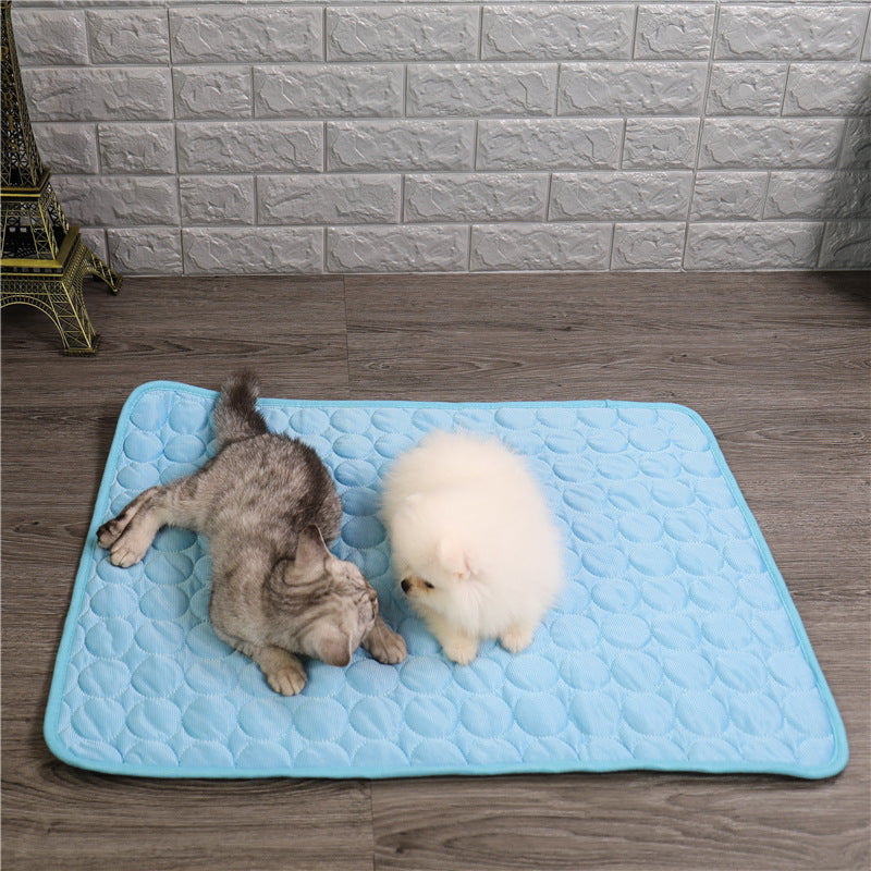 Pavo Dog Cooling Mat - Portable Cooling Gel, Lightweight Comfort 2