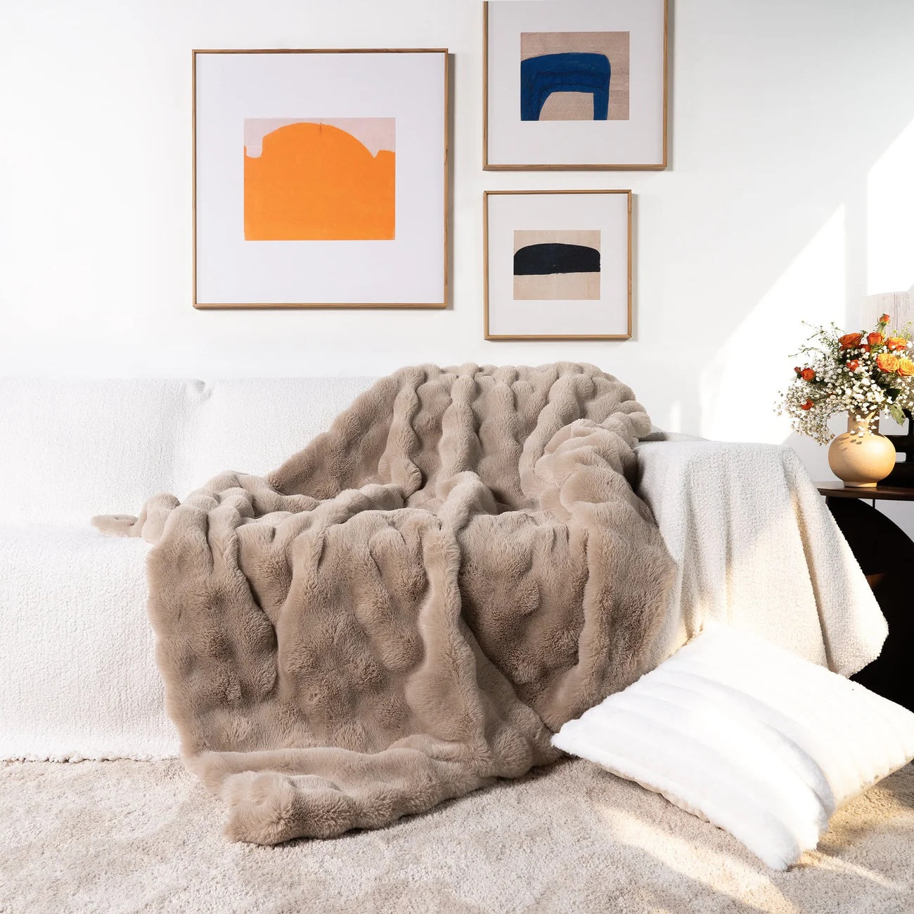 Ravenna Blanket Throw - Ultra-Soft Faux Fur, All-Season Comfort 0