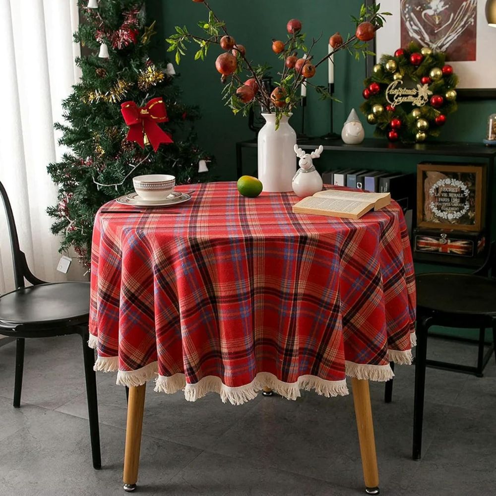 Vesper Round Tablecloth - Microfiber Blend, Holiday Plaid with Tasselled Edges 3