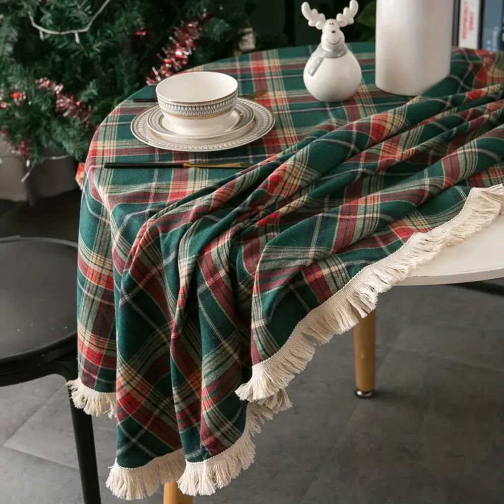 Vesper Round Tablecloth - Microfiber Blend, Holiday Plaid with Tasselled Edges 7