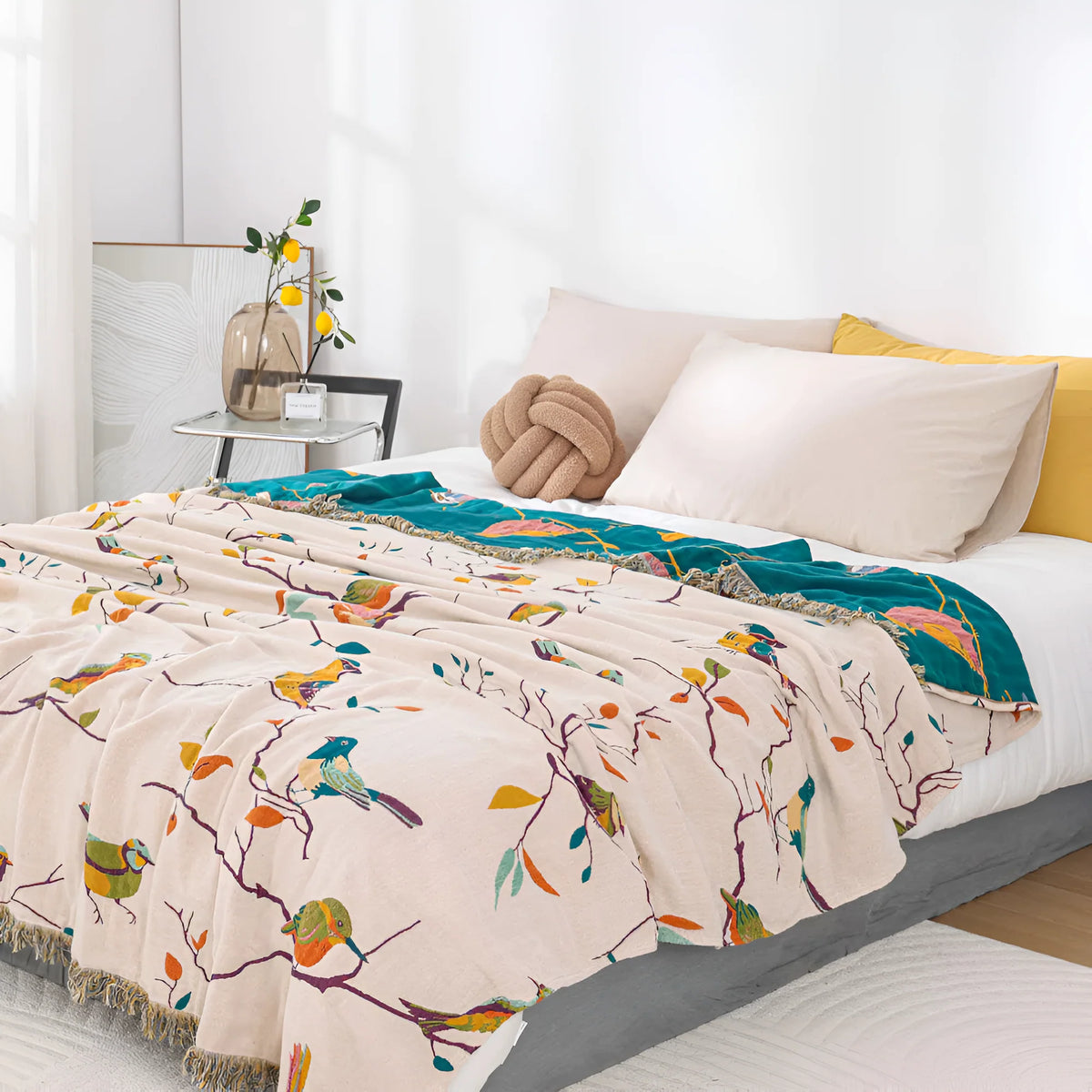 Wrenna Cotton Blanket - 100% Soft Cotton, Boho Bird Design with Tassels 0