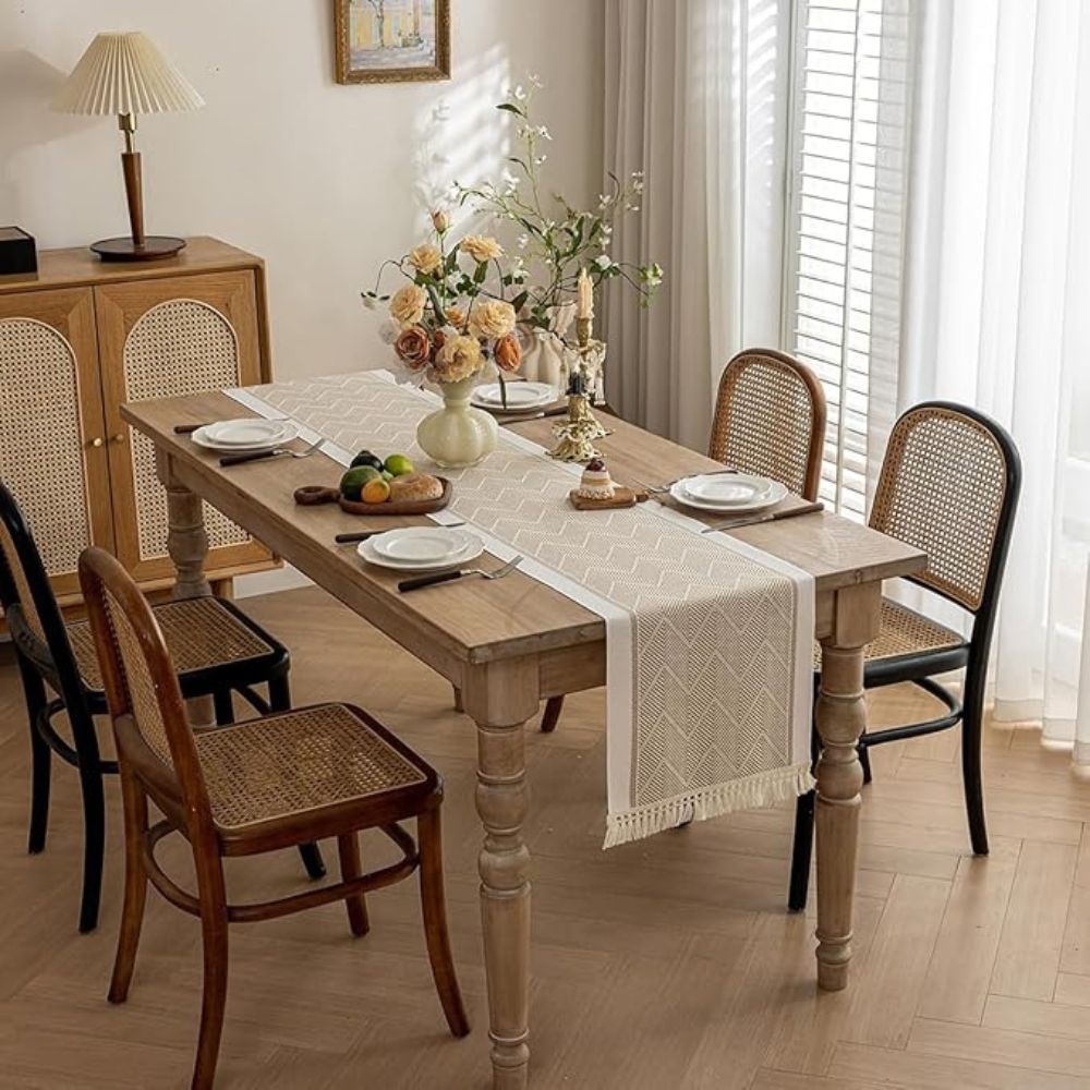 Zara Loom Table Runner - Microfiber, Geometric Zigzag 1