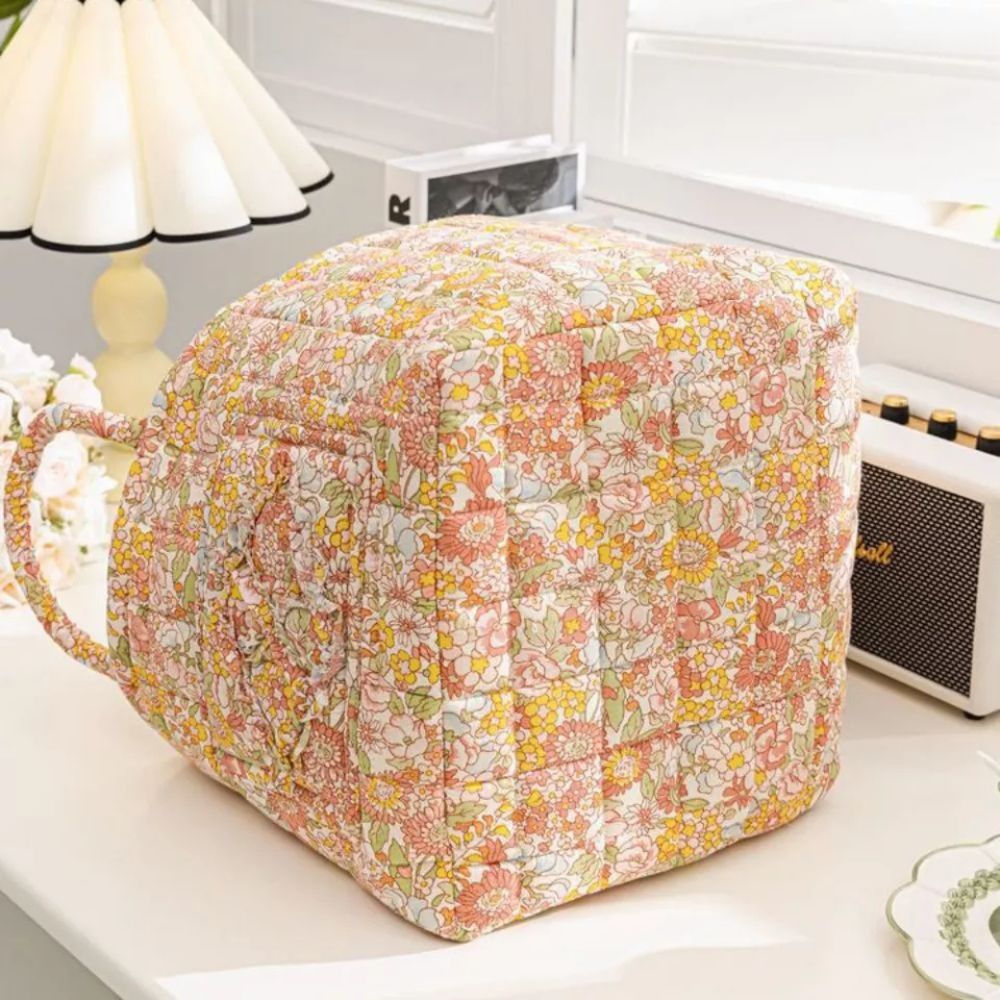 BloomNest – Vintage Floral Storage Basket