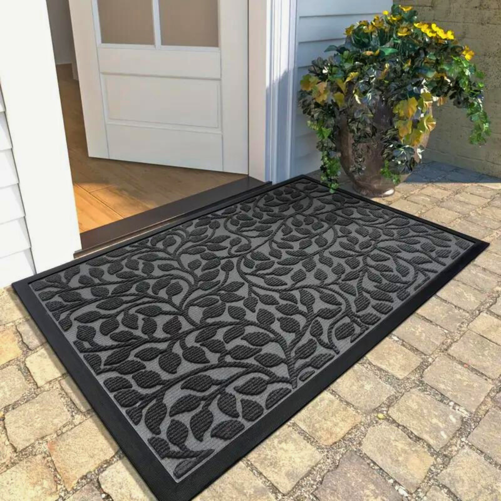 LeafGuard – Raised-Pattern Non-Slip Doormat