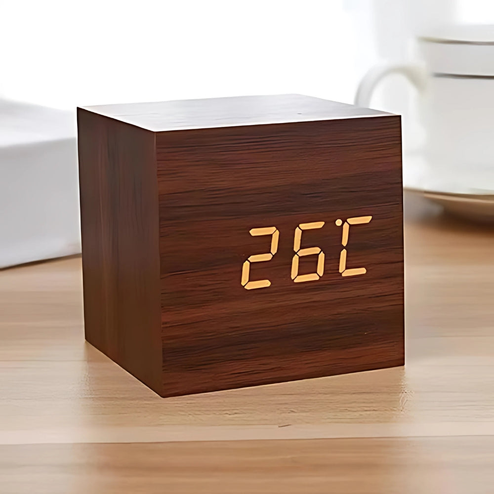 CubeGlow – Modern LED Alarm Clock
