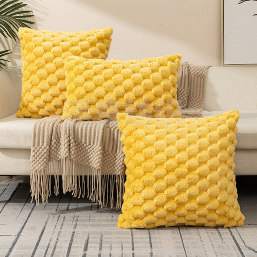PuffWeave – Plush 3D Cushion Cover