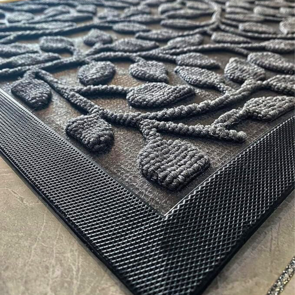 LeafGuard – Raised-Pattern Non-Slip Doormat