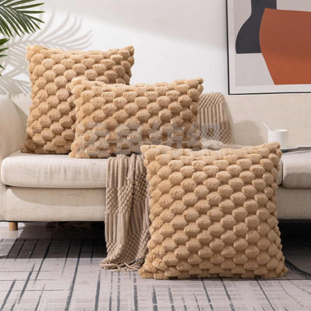 PuffWeave – Plush 3D Cushion Cover