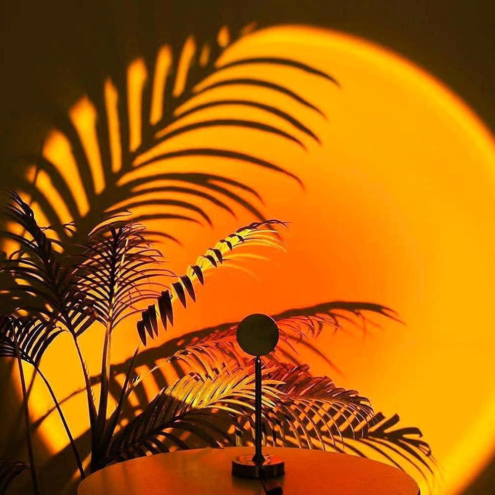 SolaraGlow – 360° Sunset Projection Mood Lamp