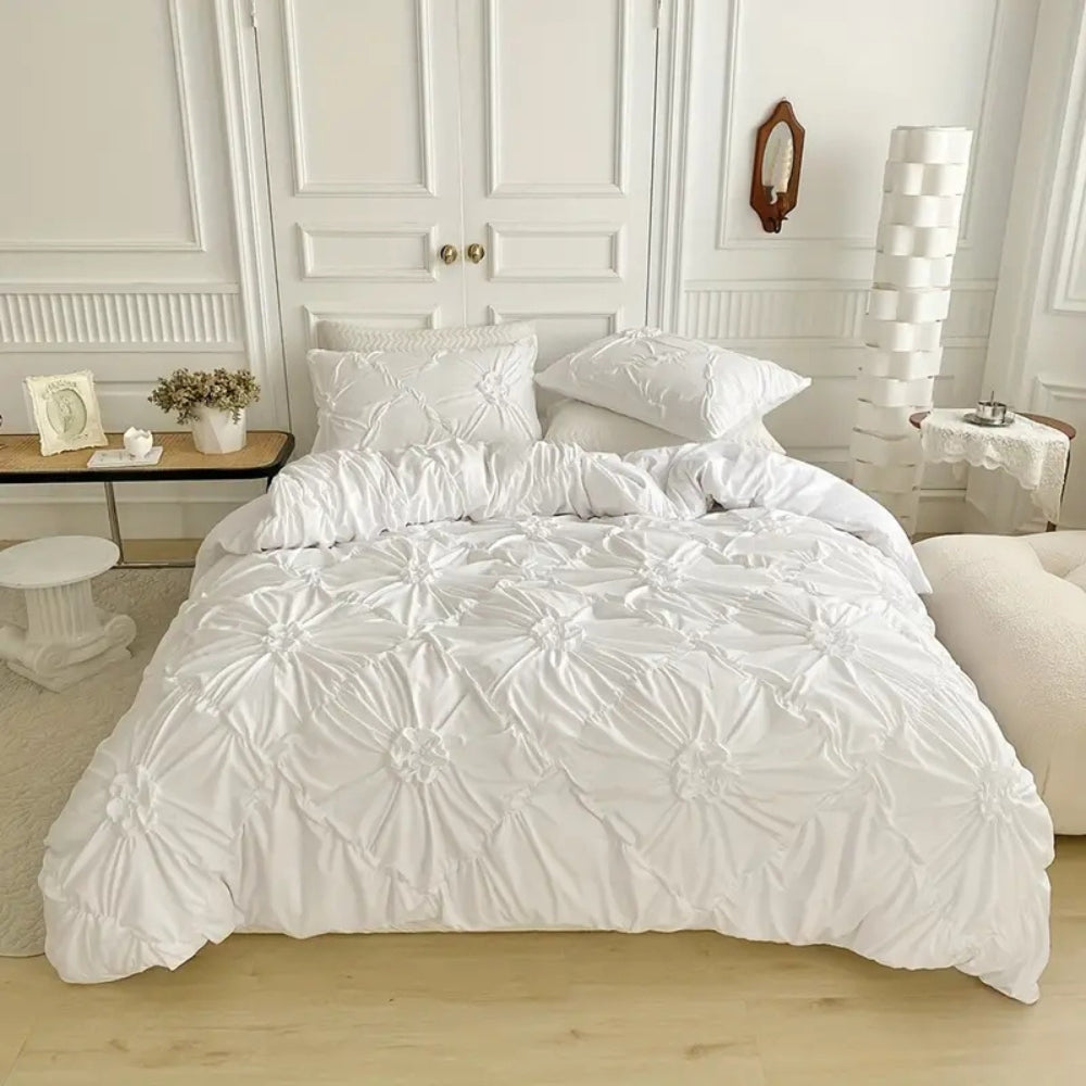 RuffleBloom – Pinch Pleated Flower Duvet Cover Set