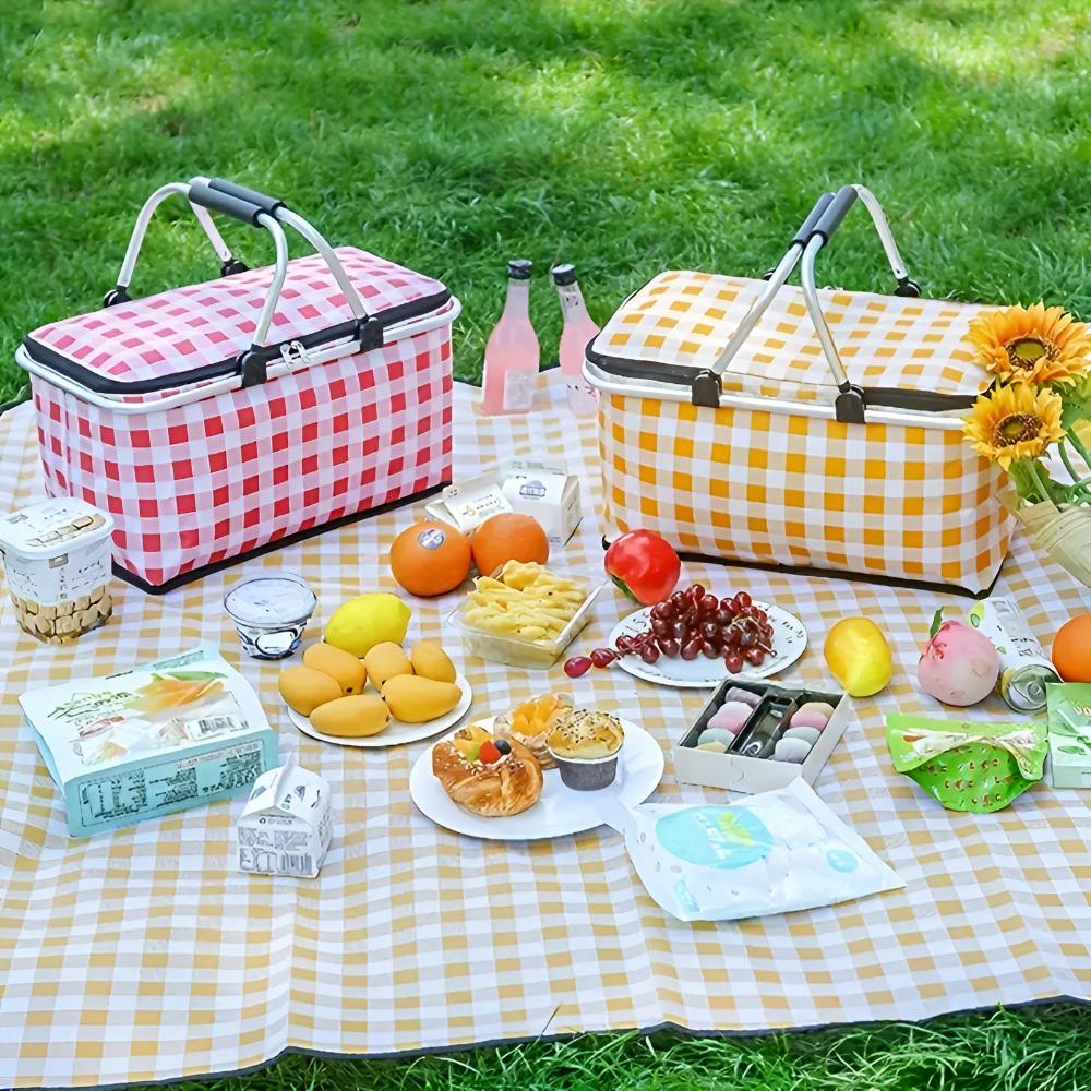 ChillCarry Basket - Insulated Picnic Basket - Checkered Style - Foldable Design