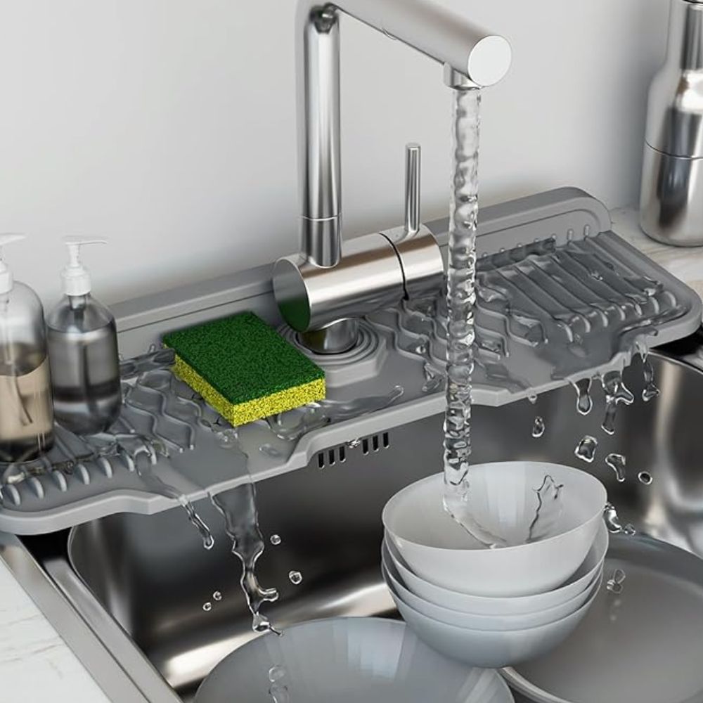 Aeris Kitchen Sink Mat - Rubber, Draining Design, Flexible Edges 1