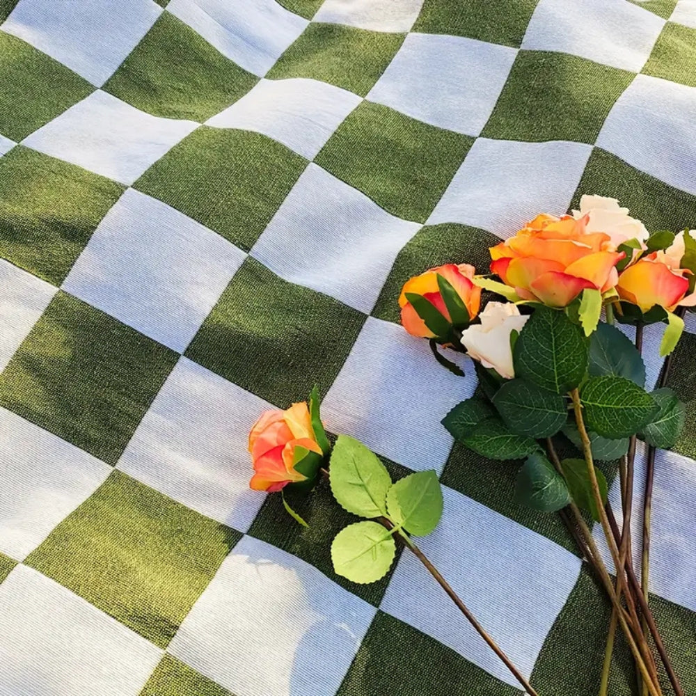 CheckNest Blanket - Picnic Blanket - Checkered Style - All Season Comfort