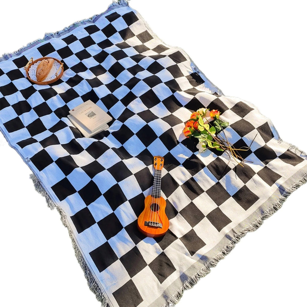 CheckNest Blanket - Picnic Blanket - Checkered Style - All Season Comfort