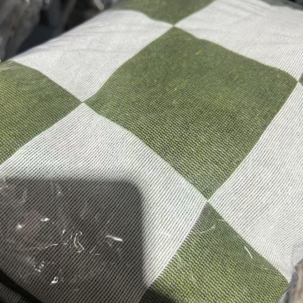 CheckNest Blanket - Picnic Blanket - Checkered Style - All Season Comfort