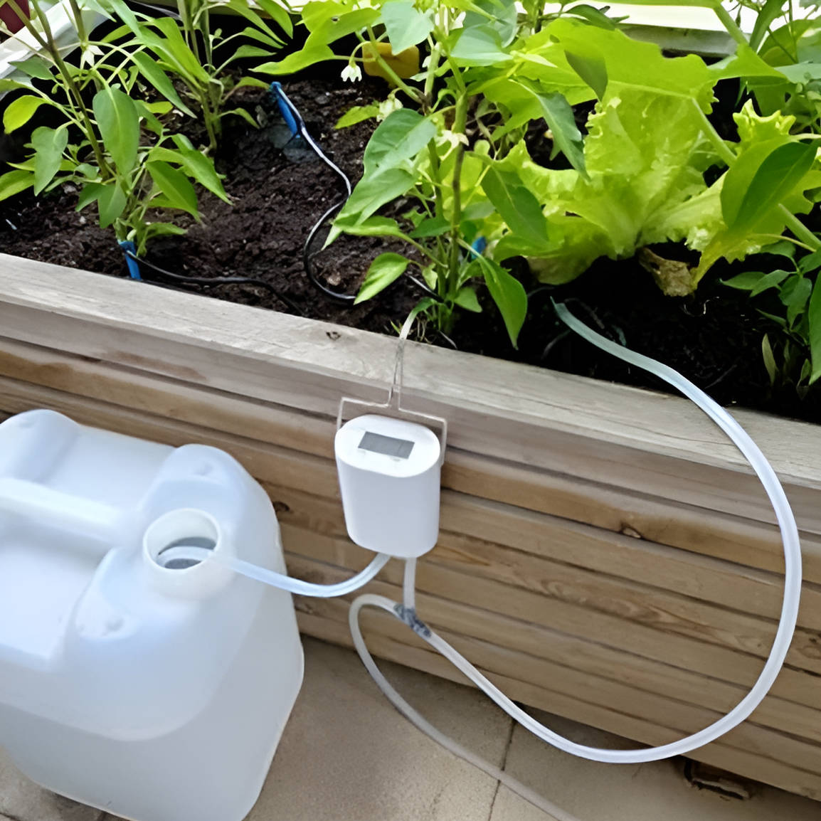 AquaSmart Sprinkler Controller - Rechargeable, Multi-Plant Coverage 2