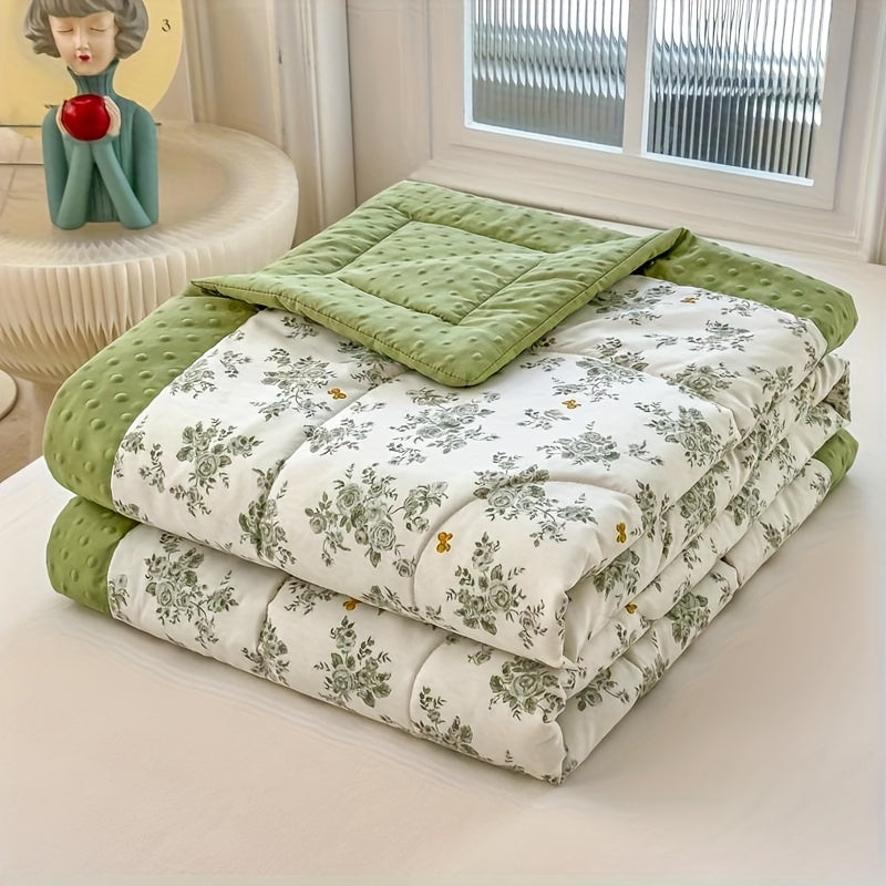Breezy Quilt - Lightweight Floral Design, Summer Comfort 0