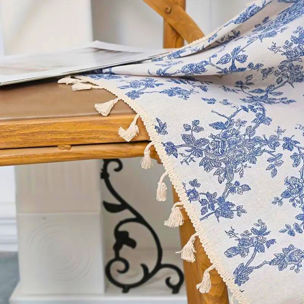 Briar Floral Curtain - Semi-Sheer Polyester, Rustic Charm 1