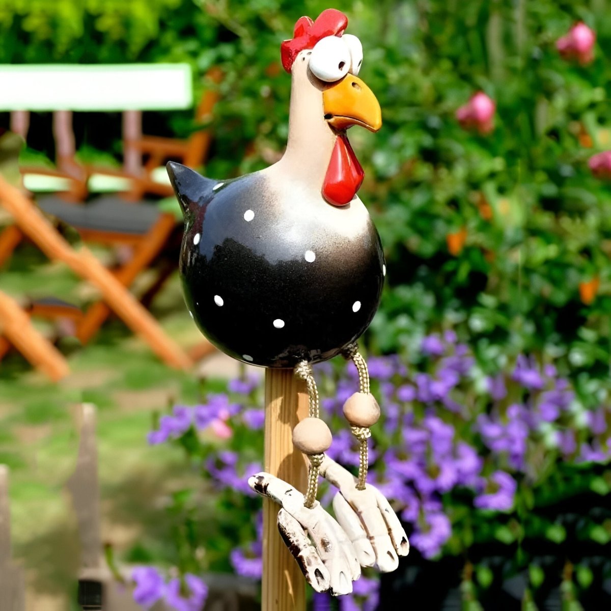 ChickCharm Decor - Garden Chicken Statue - Playful Style - Weatherproof