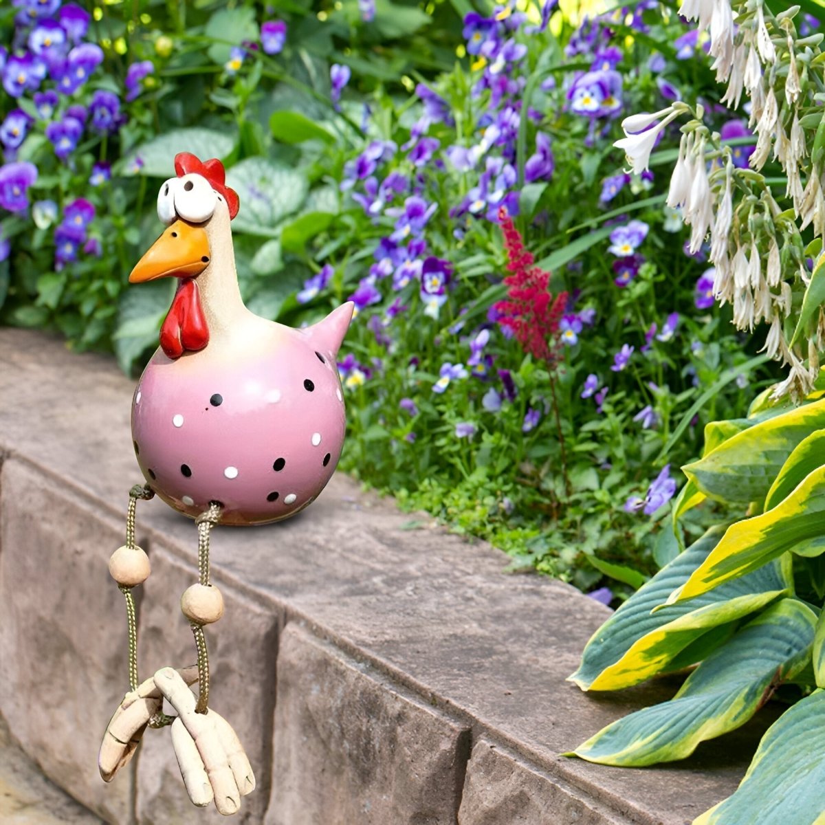 ChickCharm Decor - Garden Chicken Statue - Playful Style - Weatherproof