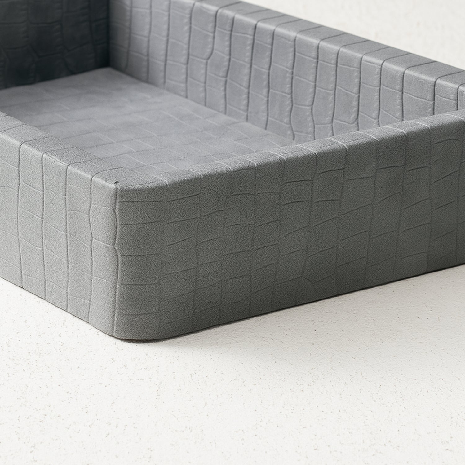 Creston Desk Organiser Tray - Croc-Textured Wood, Elegant Storage for Jewelry and Essentials 8