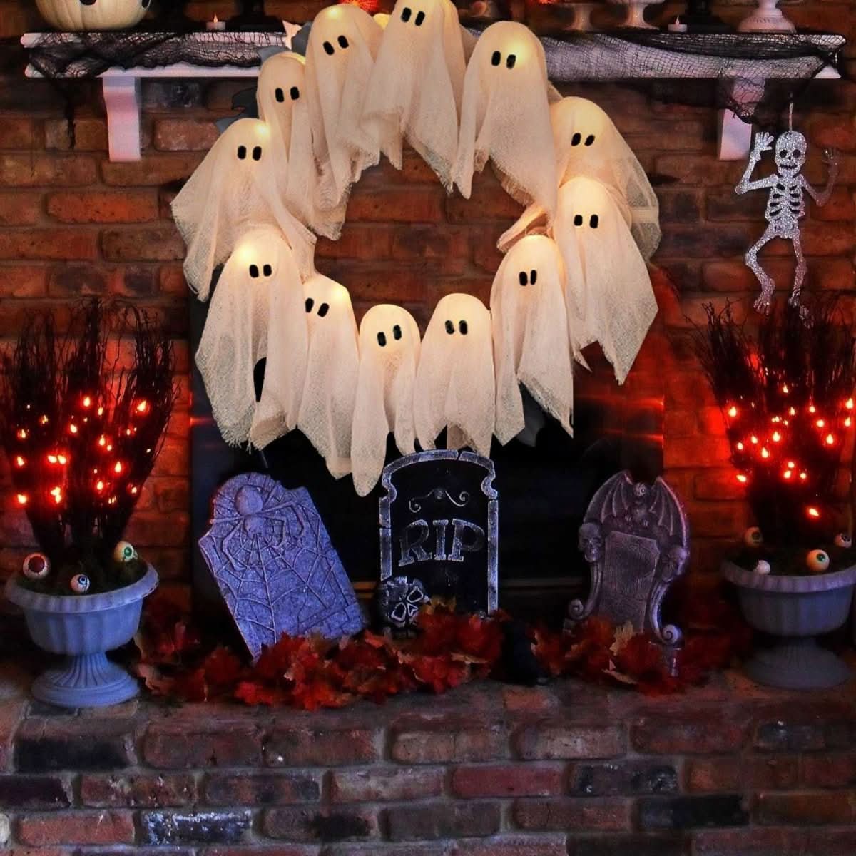 Frostwick Halloween Wreath - Fabric LED Decoration, Spooky Ambiance 8