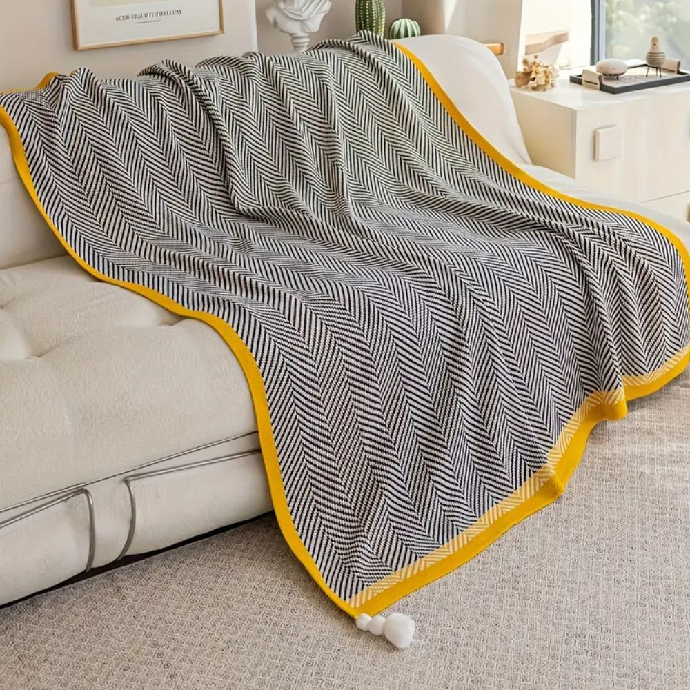 Glenwood Chevron Blanket - Ultra-Soft Acrylic, Lightweight Design 5