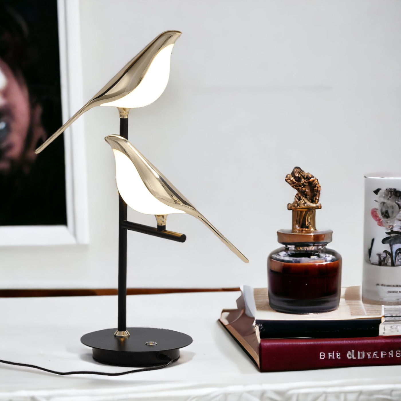 Glimmer Birdlight Wall Sconce - Nordic Metal, LED Design 4