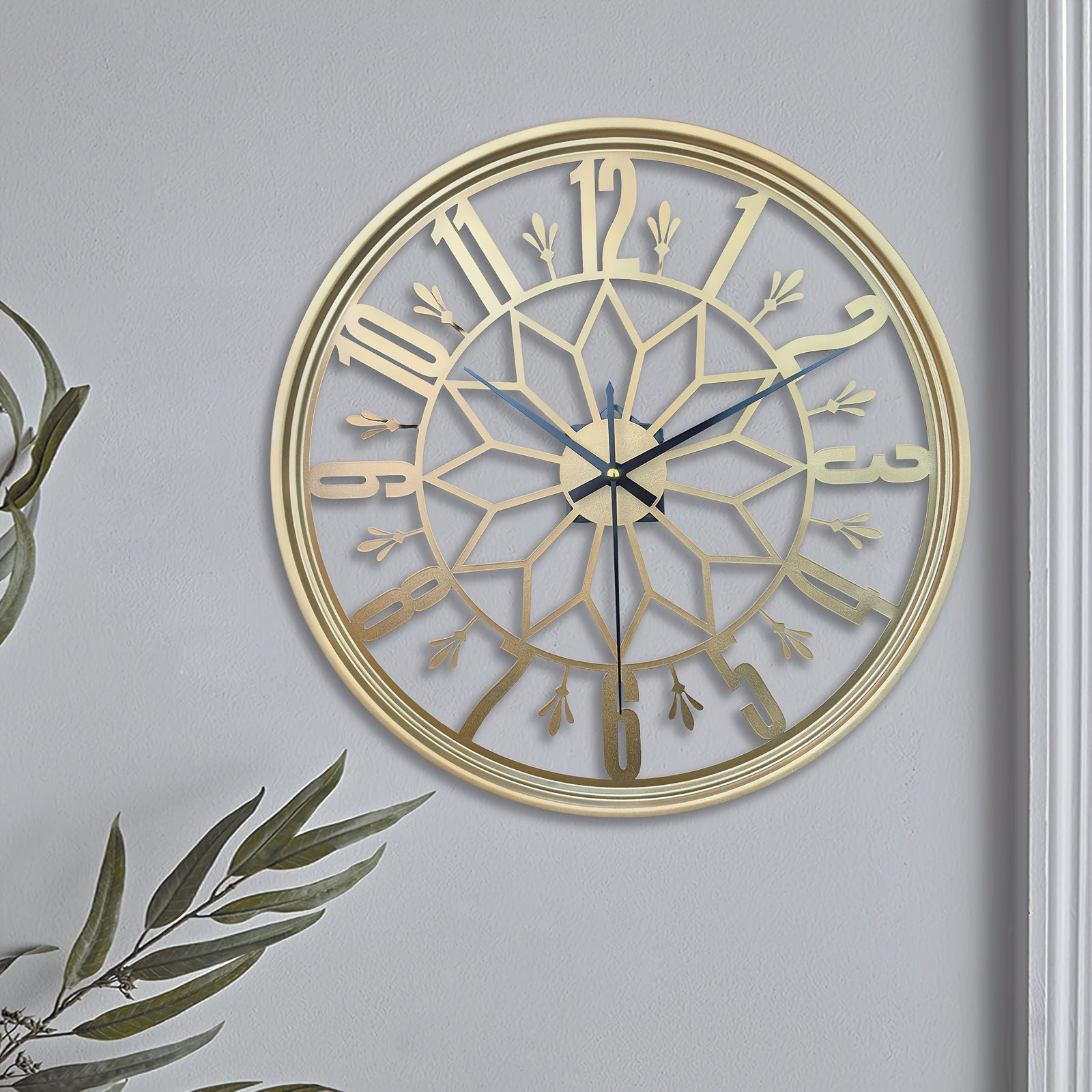 Ivy Vintage Wall Clock - Handcrafted Metal, Silent Movement Decor 6