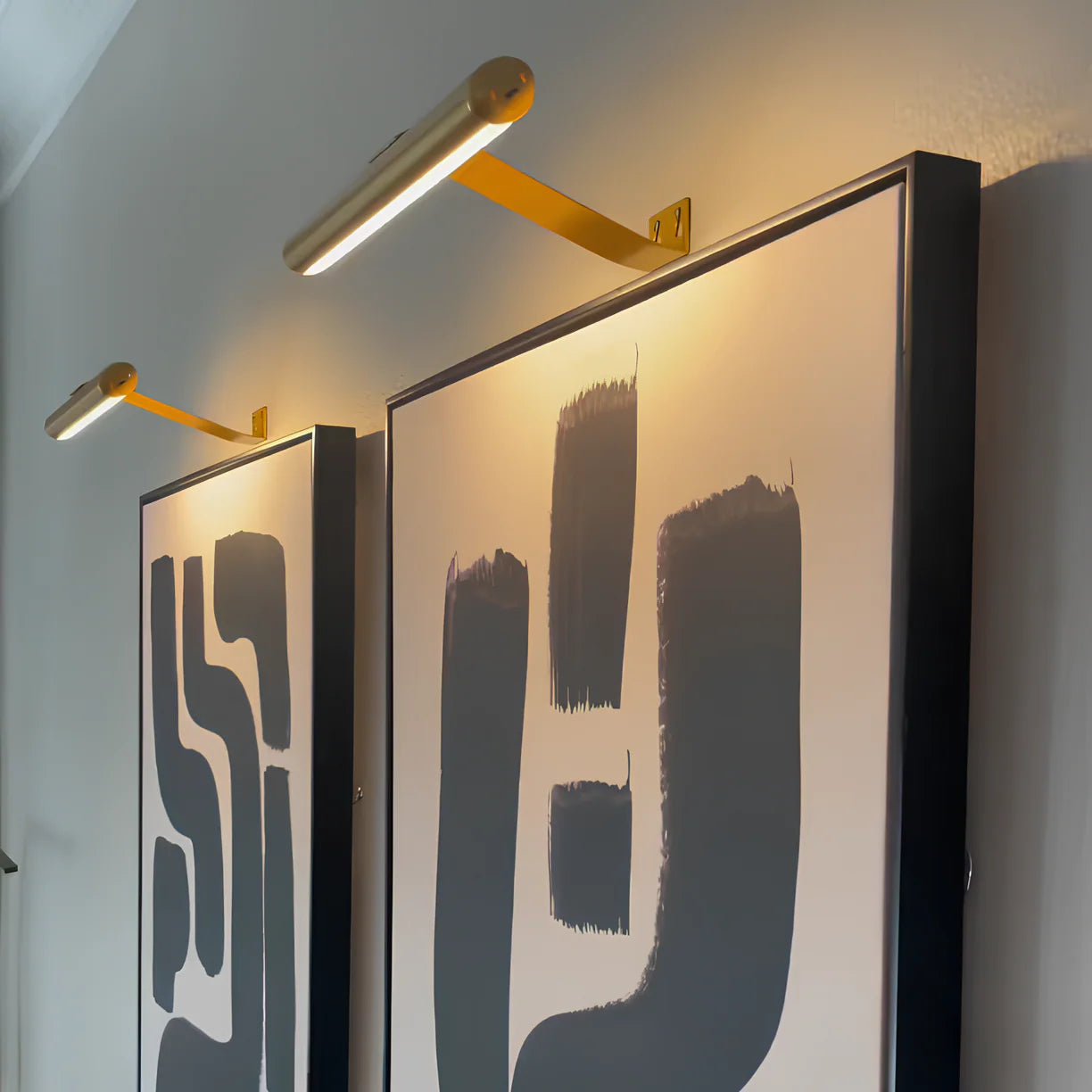 Kira Wall Light - LED, 360° Rotating, Adjustable Brightness 8
