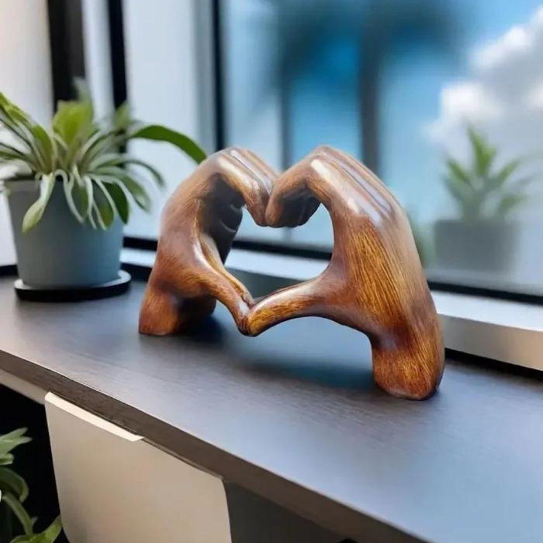 Lovelia Wall Art - Hand-Carved Wood, Heart-Shaped Home Decoration 0