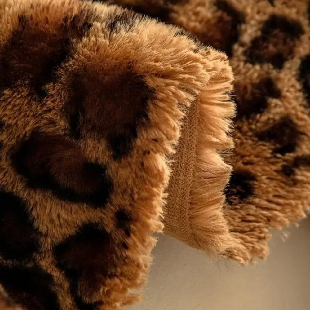 Luna Sofa Cover - Plush Microfiber, Leopard Print 3