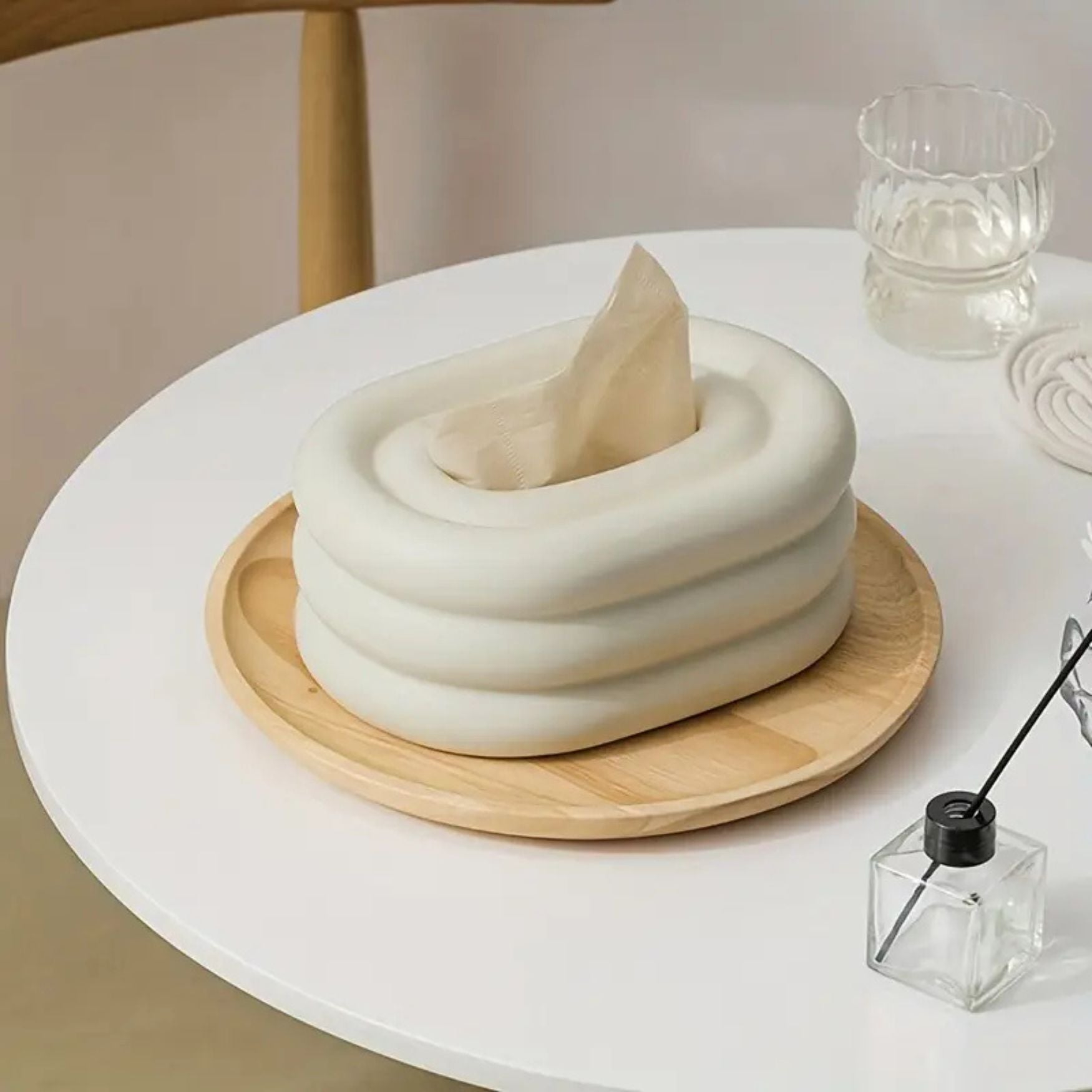 Lustre Tissue Box Holder - Premium Ceramic, Elegant Wind Ring Design 2