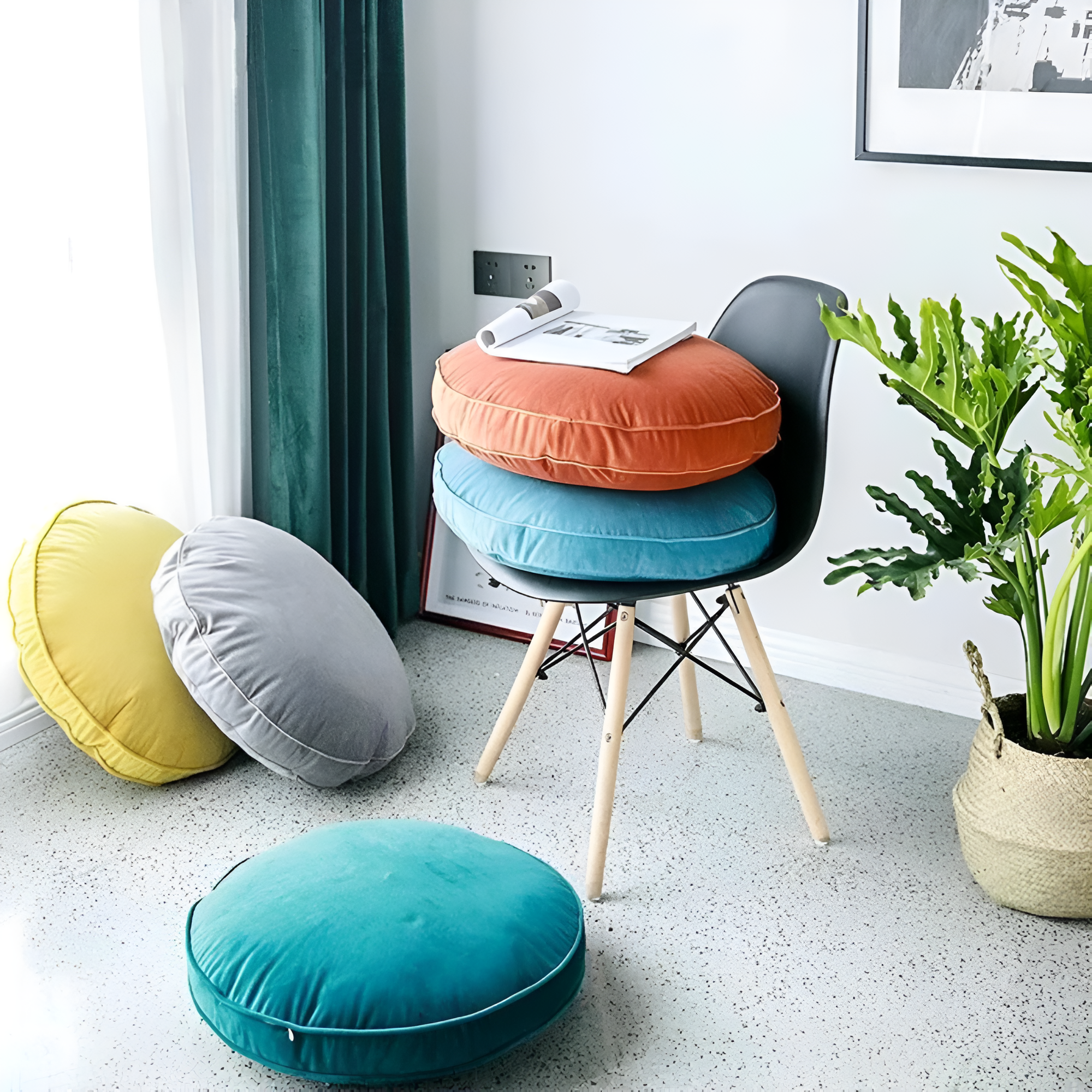 Luxevel Round Cushion - Velvet, Plush Comfort, Hidden Zipper 1
