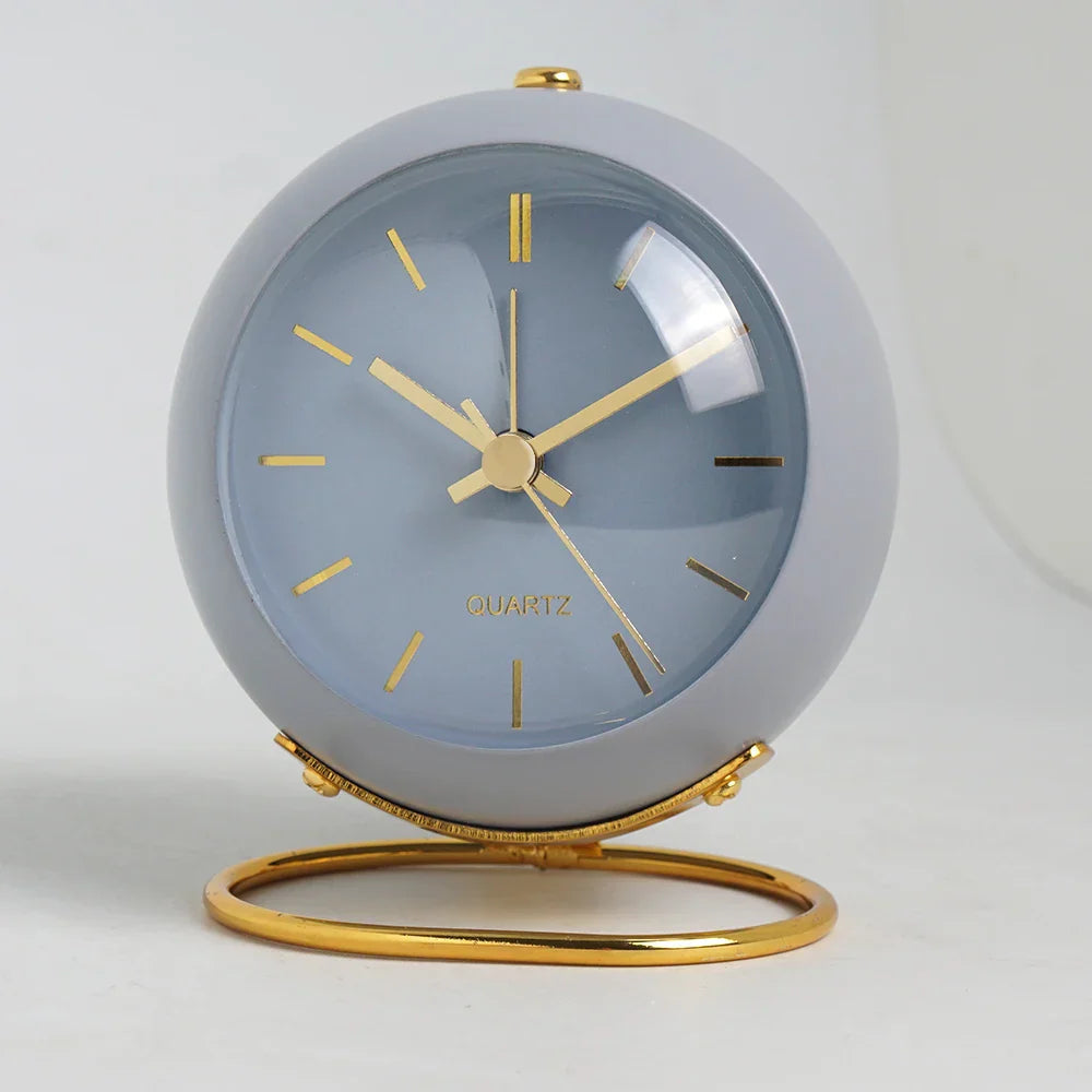 Mira Alarm Clock - Silent Quartz, Scandinavian Design 2