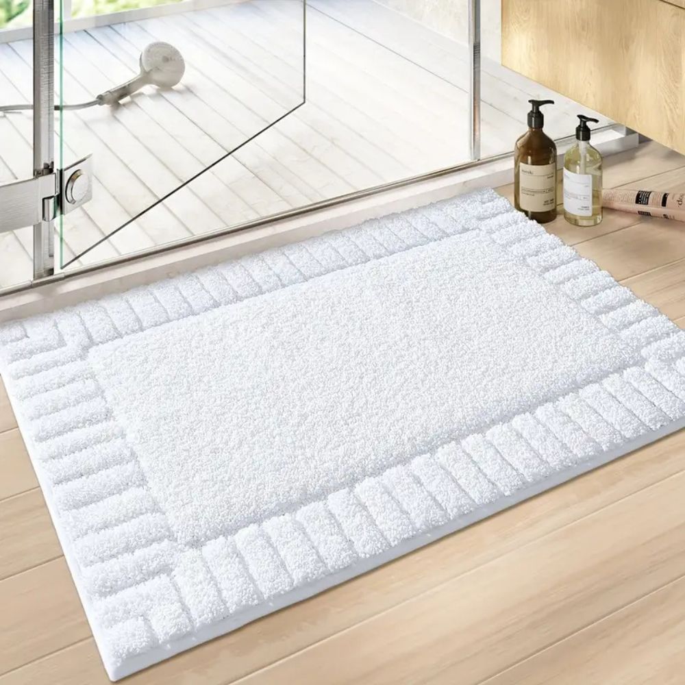 Mistral Bath Rug - Flocked Material, Non-Slip and Quick-Drying 5