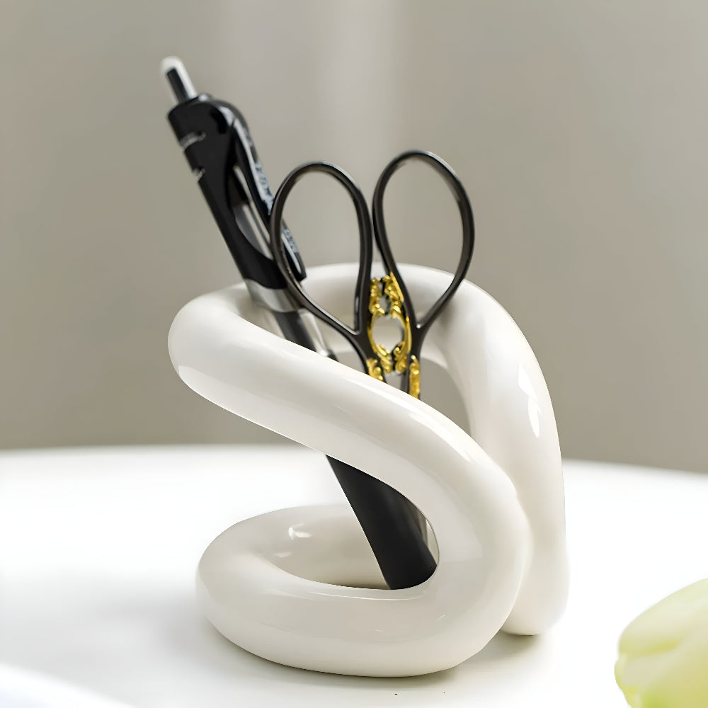 Nexus Ceramic Holder - Modern Design with Rope-Knot Detail 2