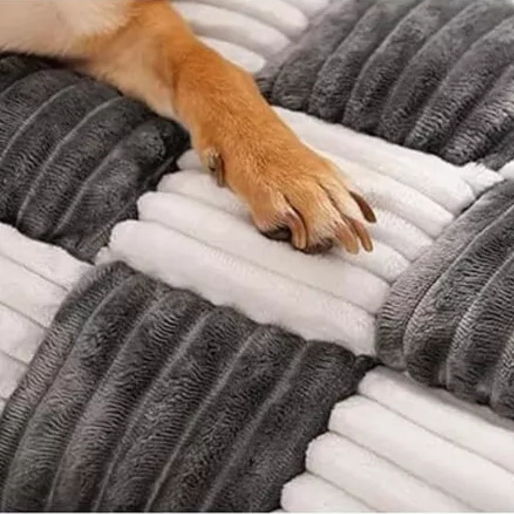 Paxley Dog Bed - Checkered Plaid, Ultra-Soft Fleece for Large Dogs 5