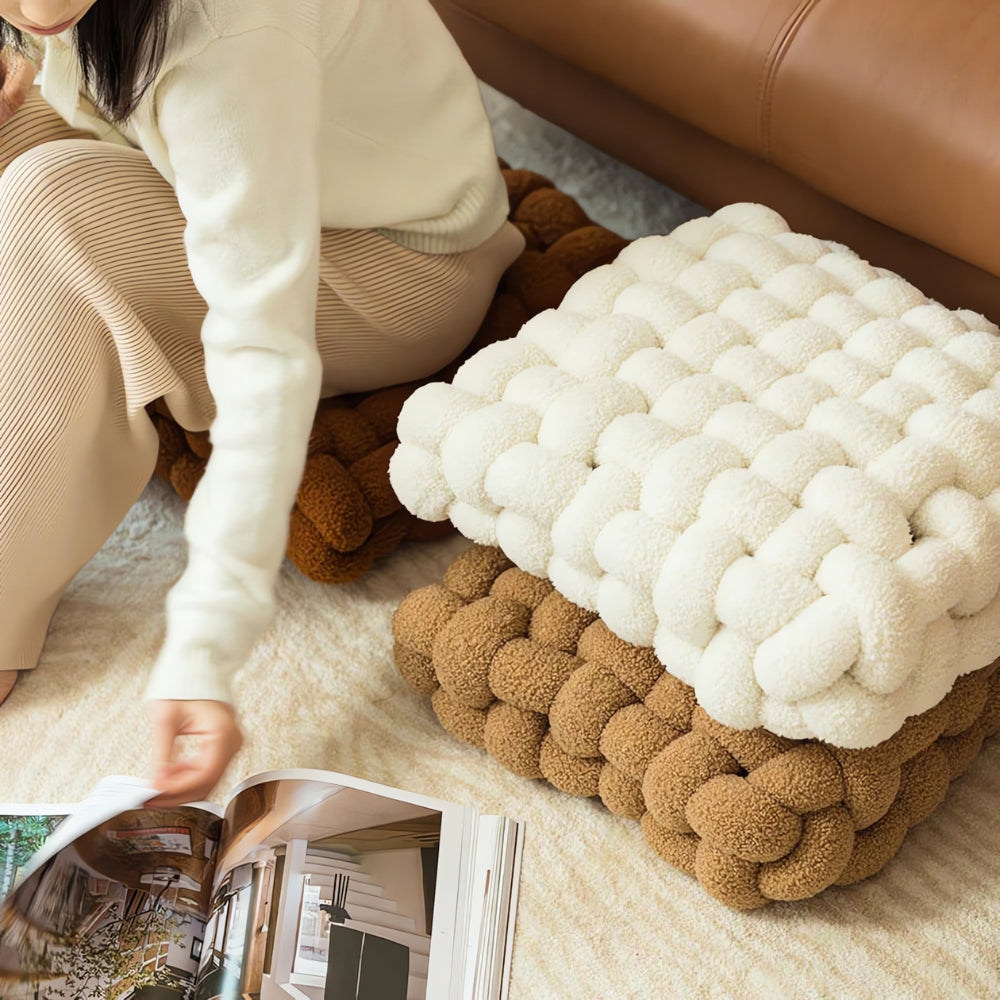 Pinnacle Knot Cushion - Soft Lamb Velvet, Cozy Design 2