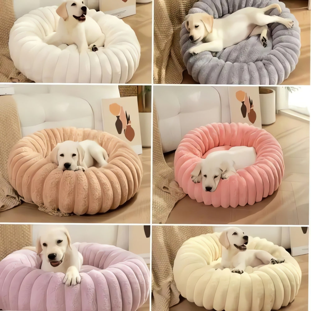 Pinnacle Plush Round Dog Bed - Soft Cotton-Polyester Blend, Non-Slip 3